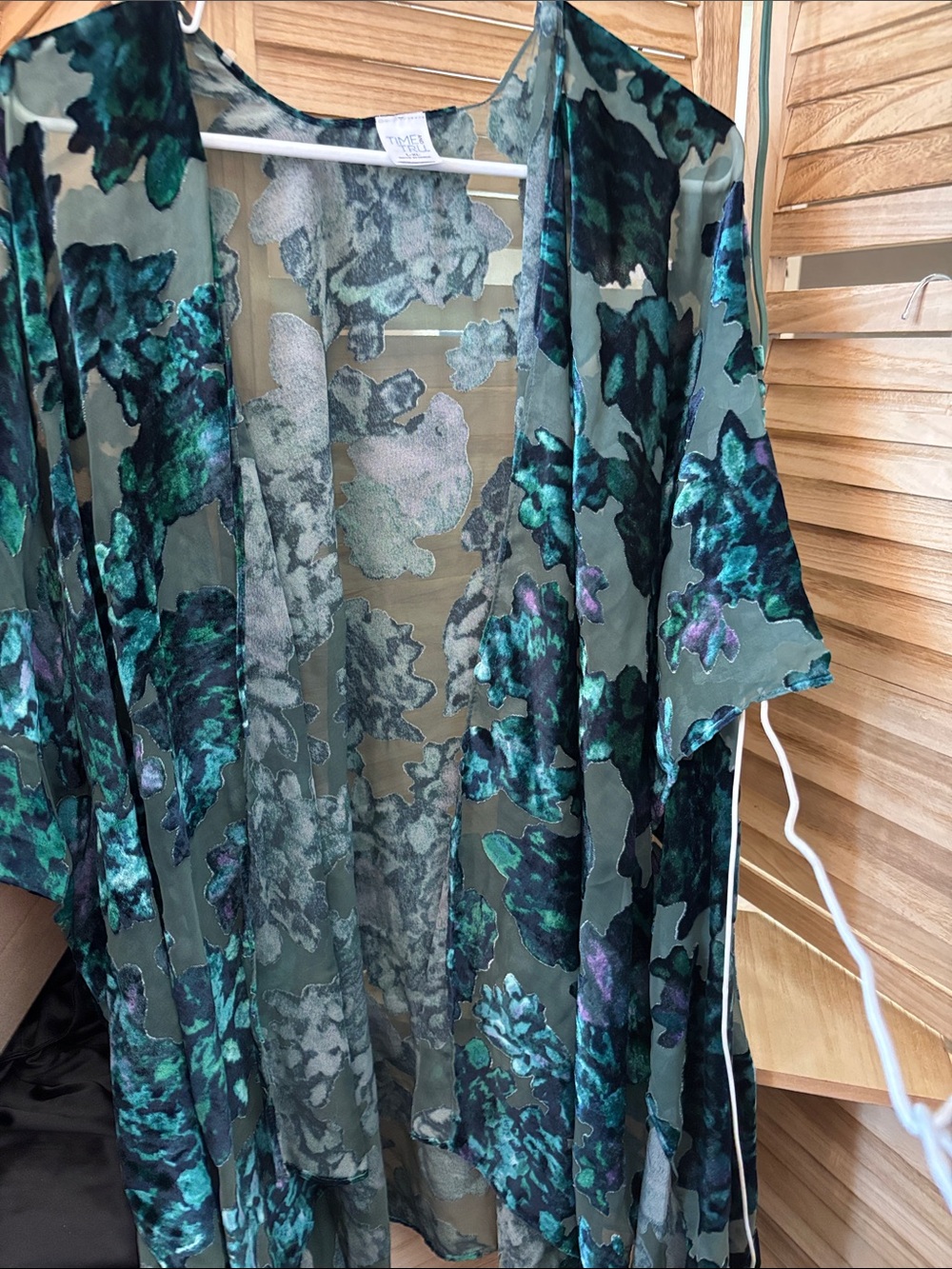 Time and Tru Sheer Flocked Floral Kimono Coverup L/XL